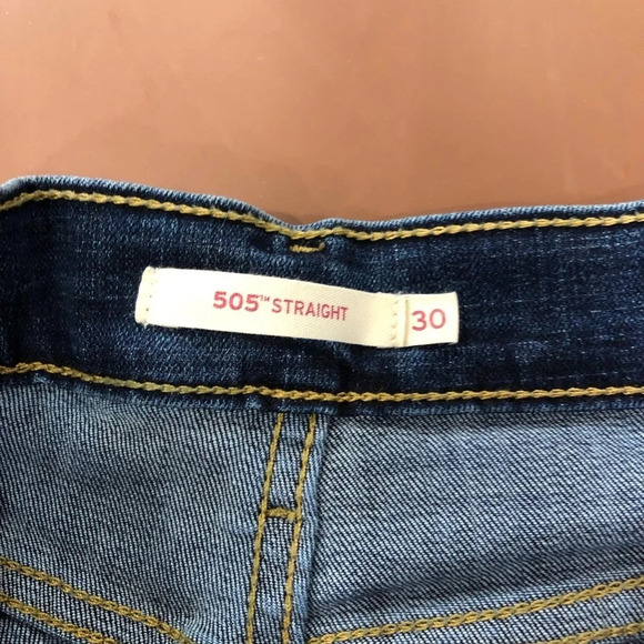 NWOT Levi’s 505 Straight Jeans Size 30 10 Women's Color: Maui Rays Medium Wash - Picture 3 of 6